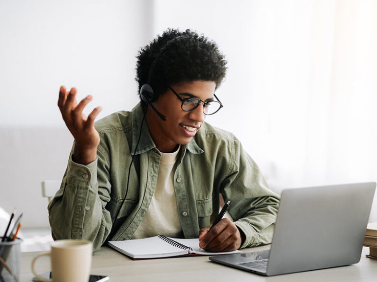 The Digital Paper Route: Finding the Best Online Jobs for Teens